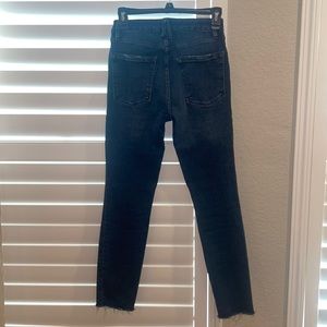 Good American Jeans size 2/26  Dark Blue Wash